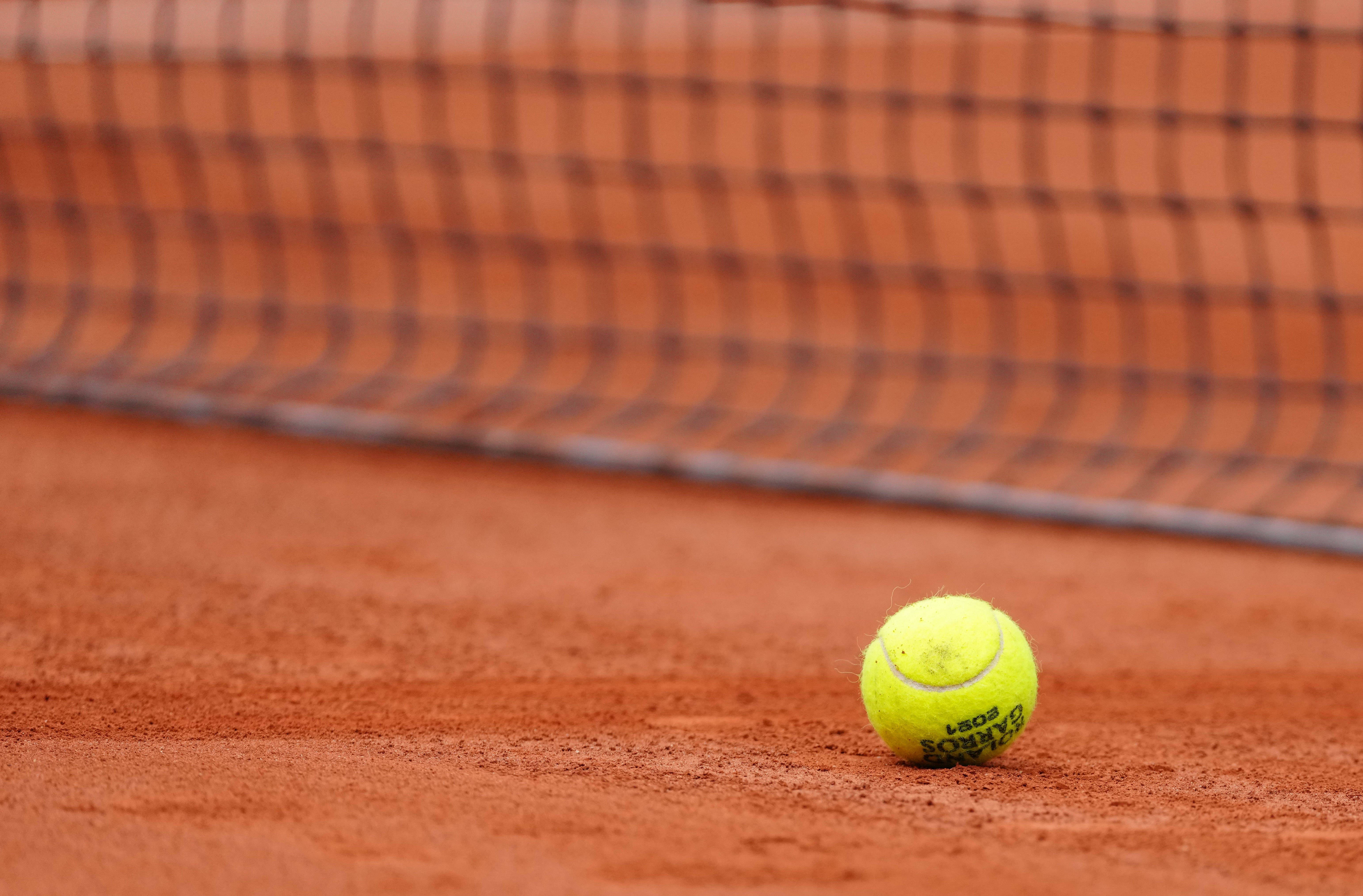 次在亚冠赛 次在亚冠赛