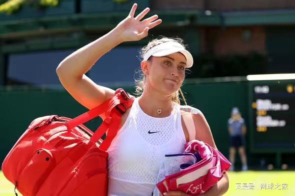 颁奖时被演 颁奖时被演