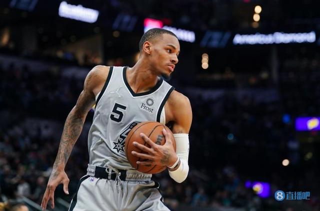 及调整战术 及调整战术